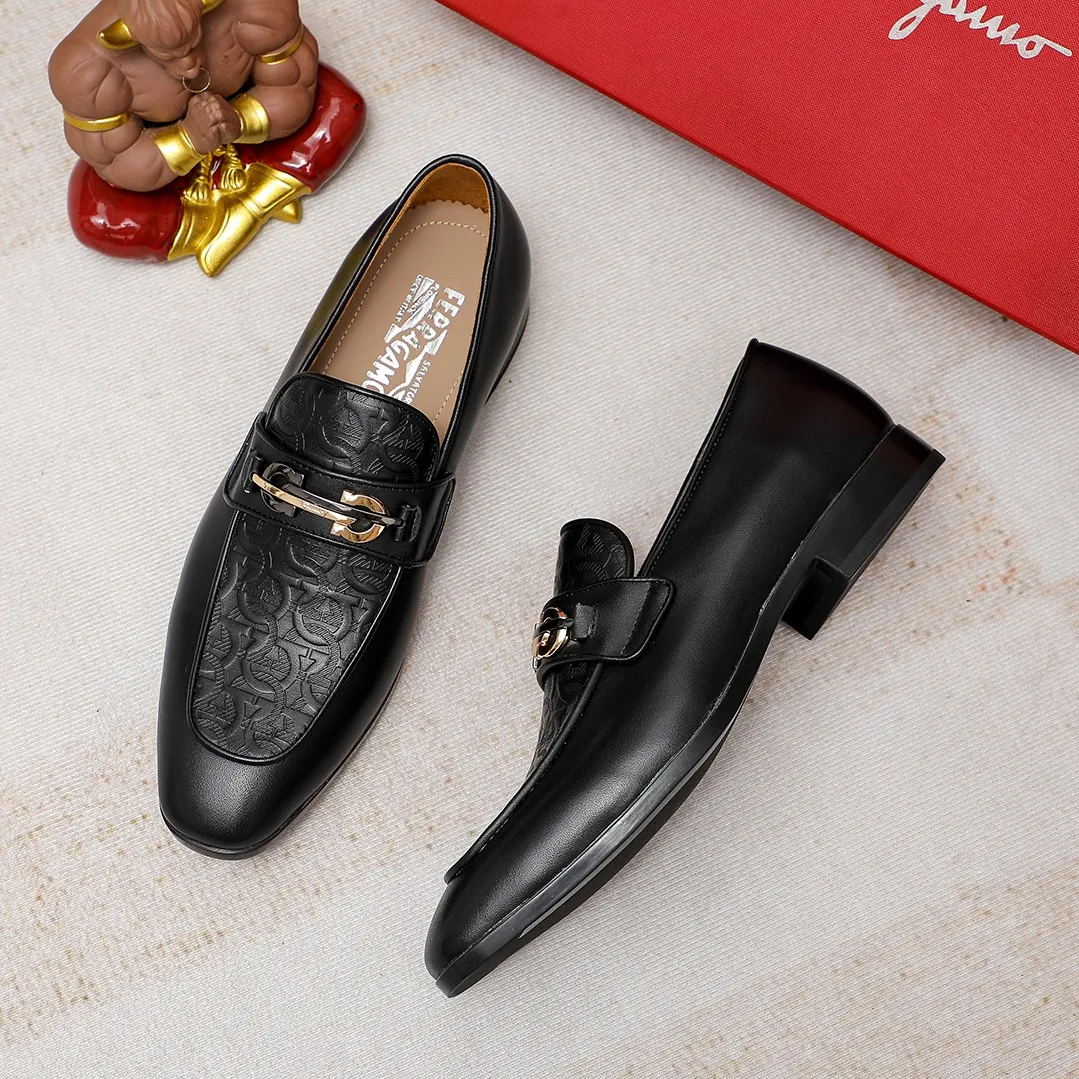 Men's shoes 💰600 🕷🕷🐂【Ferragamo】 Popular fashionable casual shoes🇨🇳Official website counter 1:1 production, original mold opening💯Good quality can be seen, imported high-end first-layer pebbled calfskin, water-dyed🐂leather lining🌿very clear texture, high-quality waterproof, non-slip and wear-resistant outsole🎋high quality and low price, truly handmade🍓, 2 colors available! Code number 38-44 (45. To be customized)